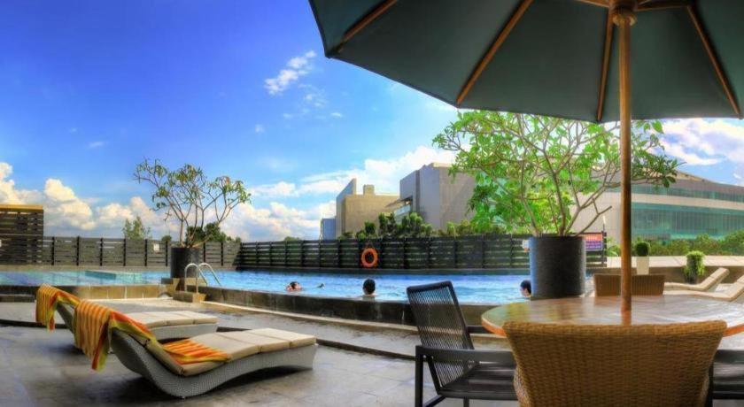 The Arista Hotel Palembang Exterior foto